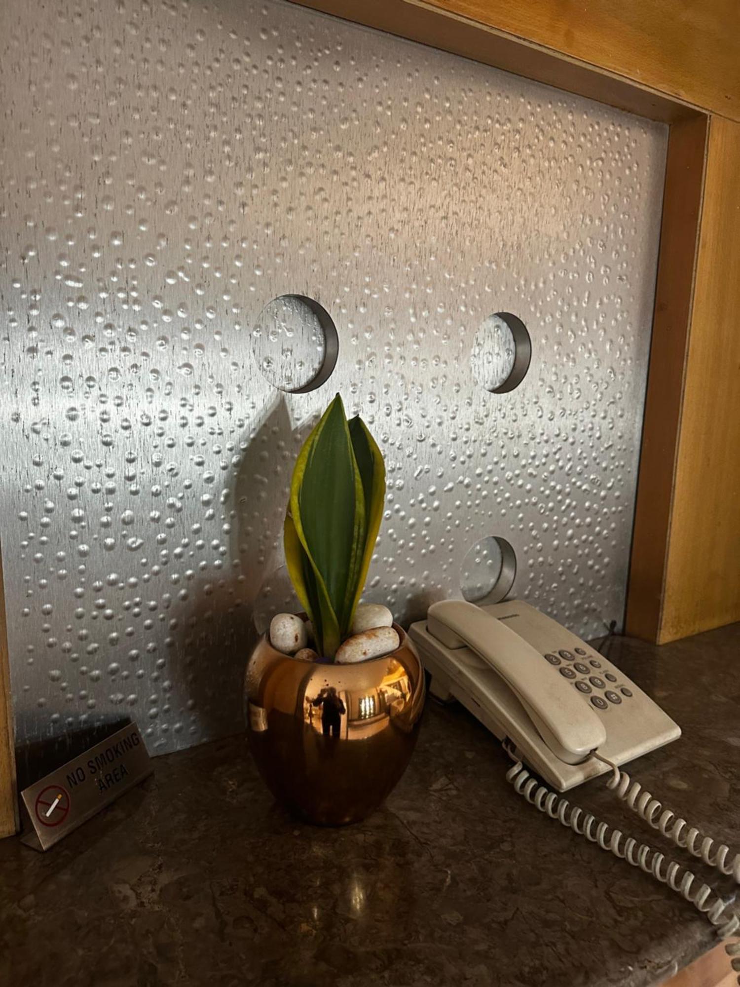 Hotel Ashirwad Pune Eksteriør bilde