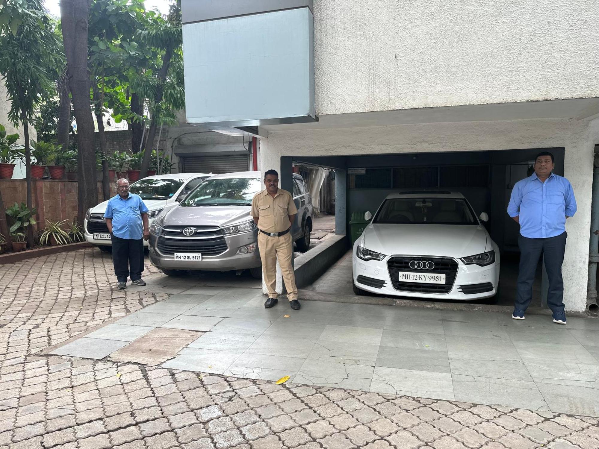 Hotel Ashirwad Pune Eksteriør bilde