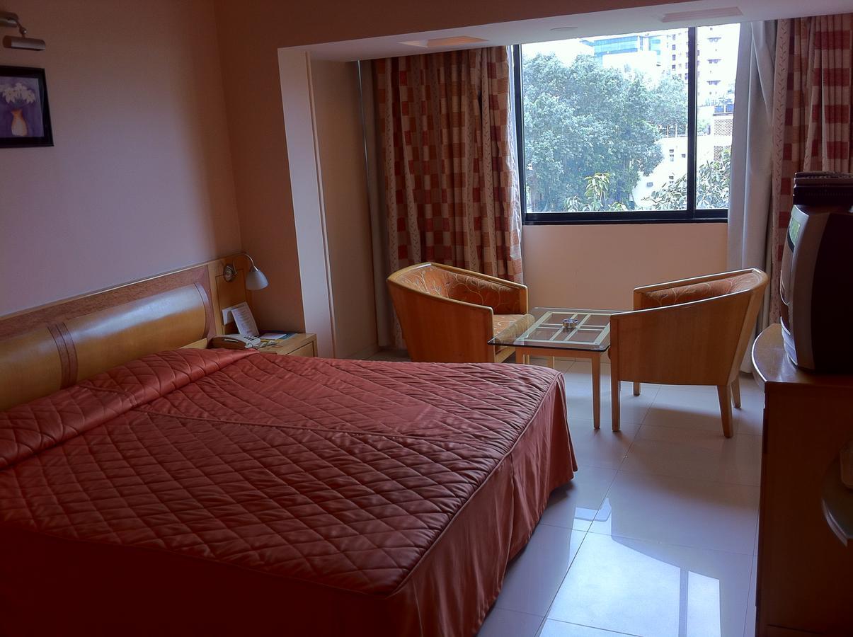 Hotel Ashirwad Pune Eksteriør bilde