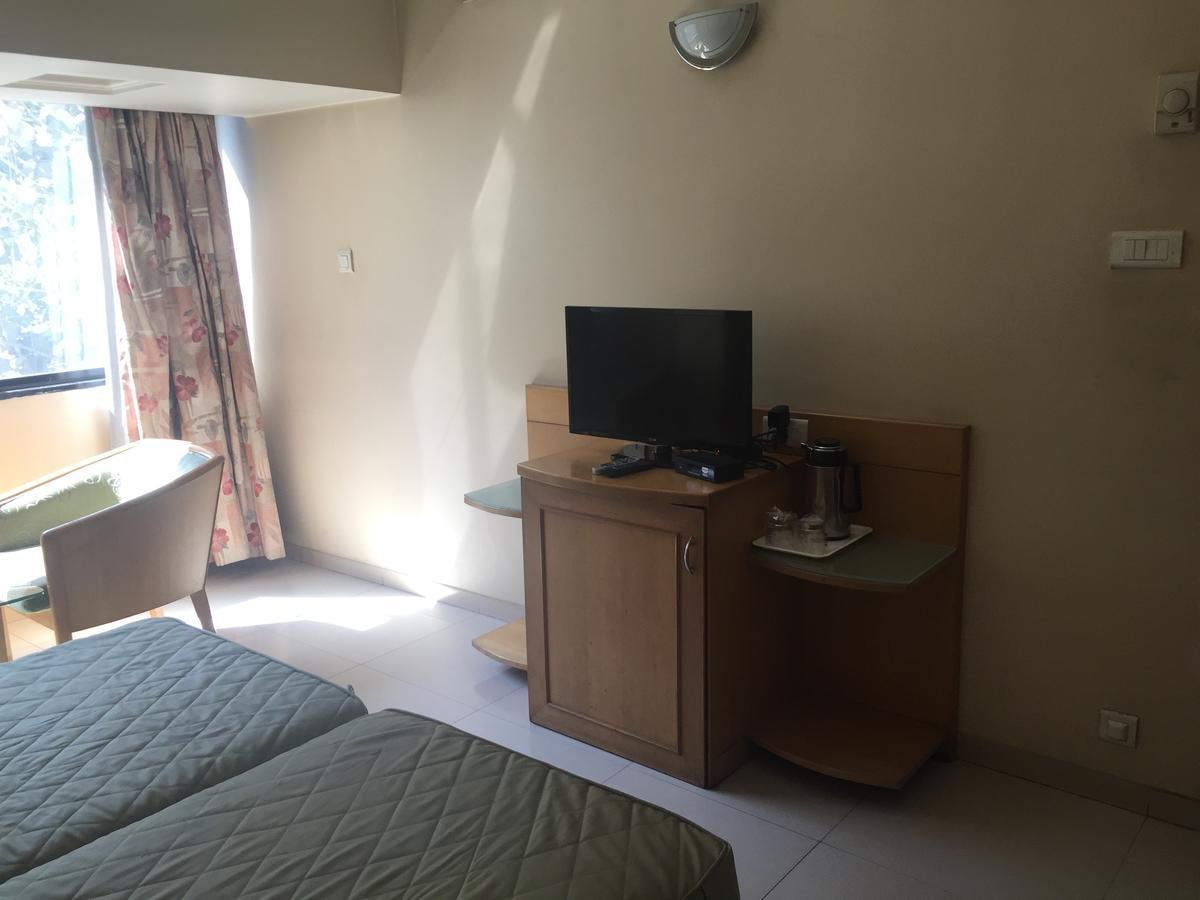 Hotel Ashirwad Pune Eksteriør bilde